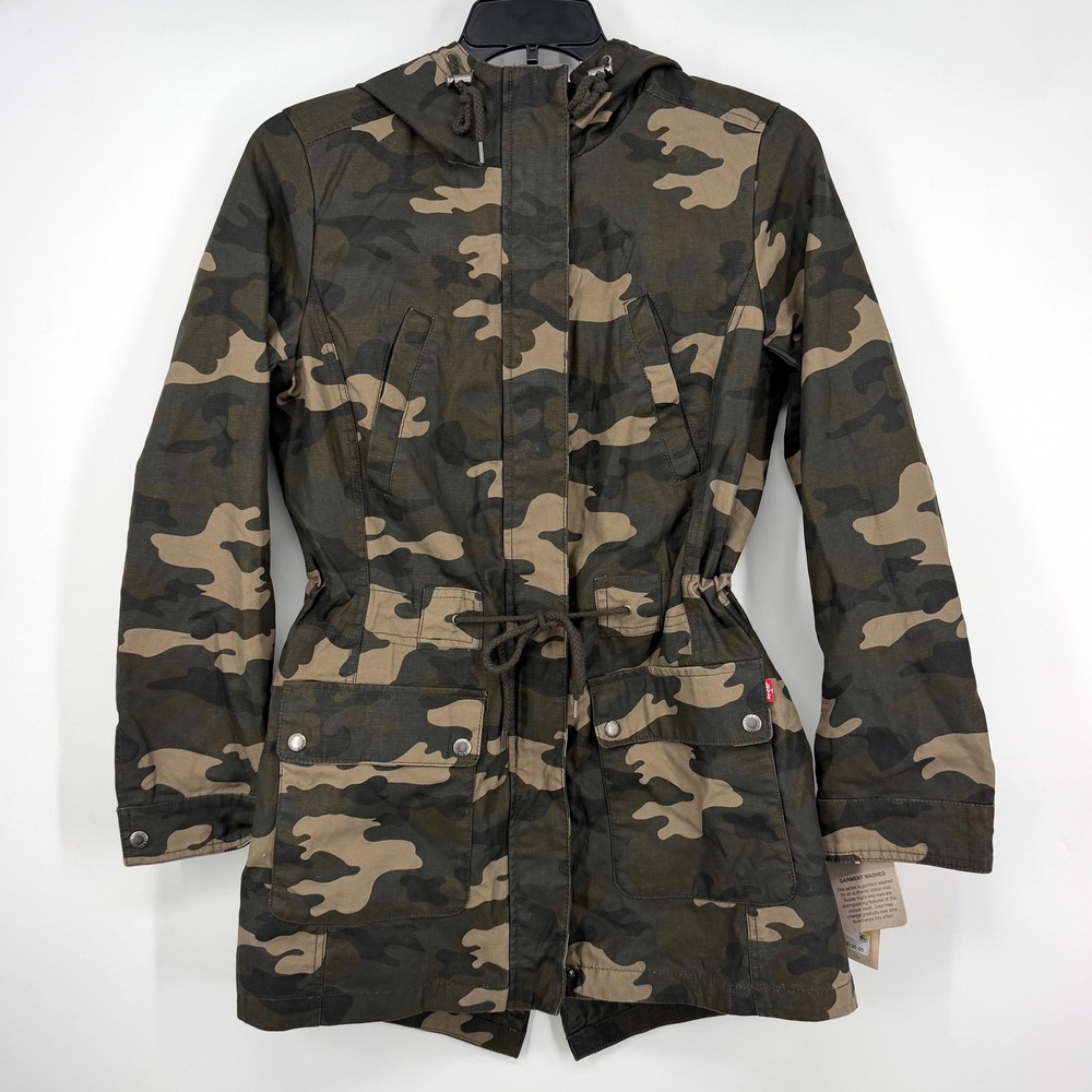 Levi's Utility Jacket Womens Medium Camo NWT Hooded Drawstring Field Coat